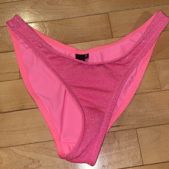 NEW WITHOUT TAGS Triangle bikini -pitaya sparkle - Picture 8 of 10